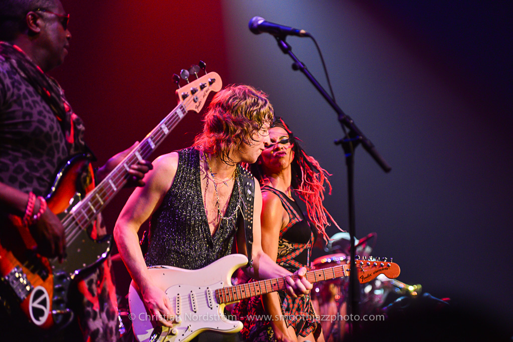 BrandNewHeaviesZurich 111