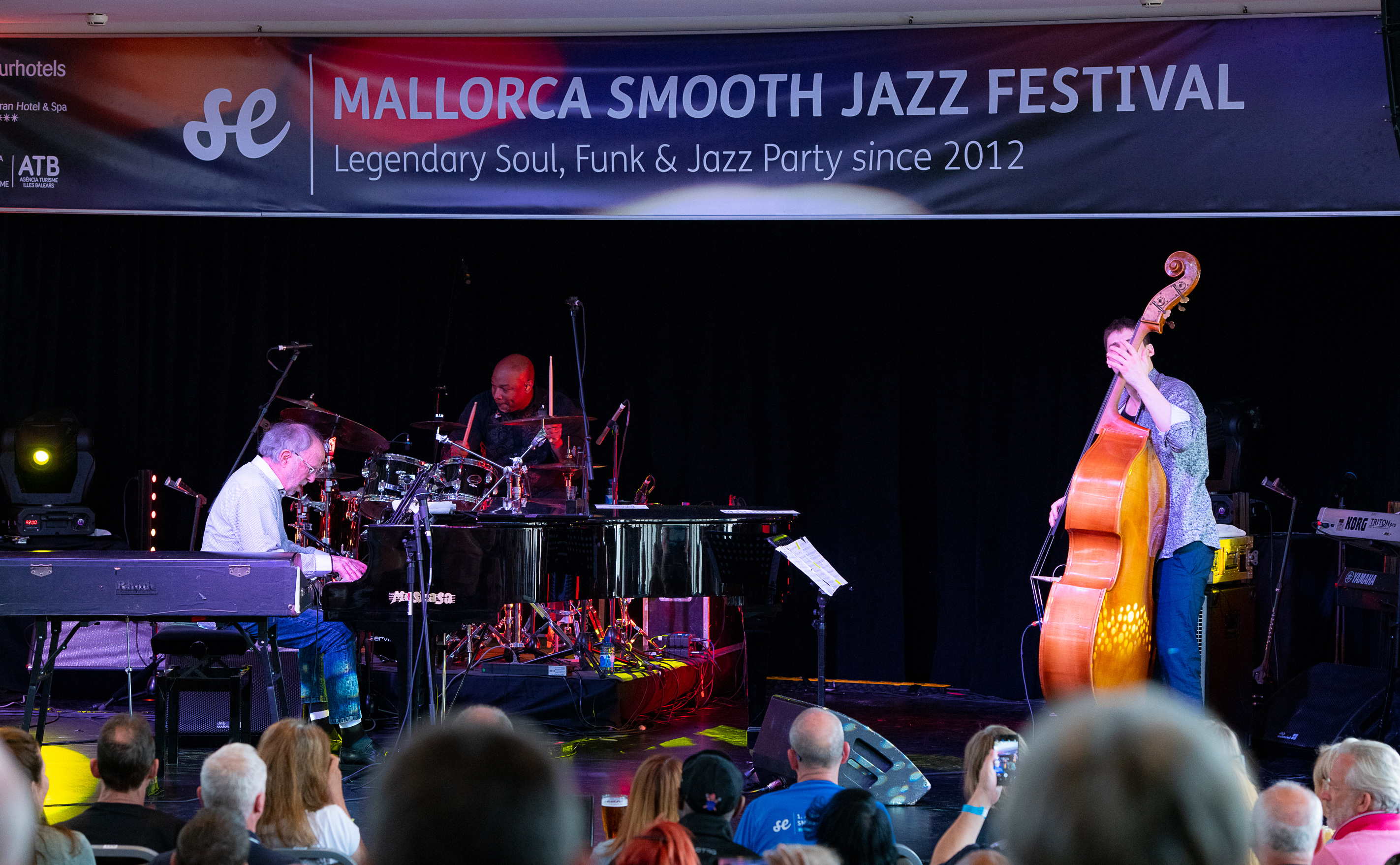 SJM2018 BobJamesTrio 029