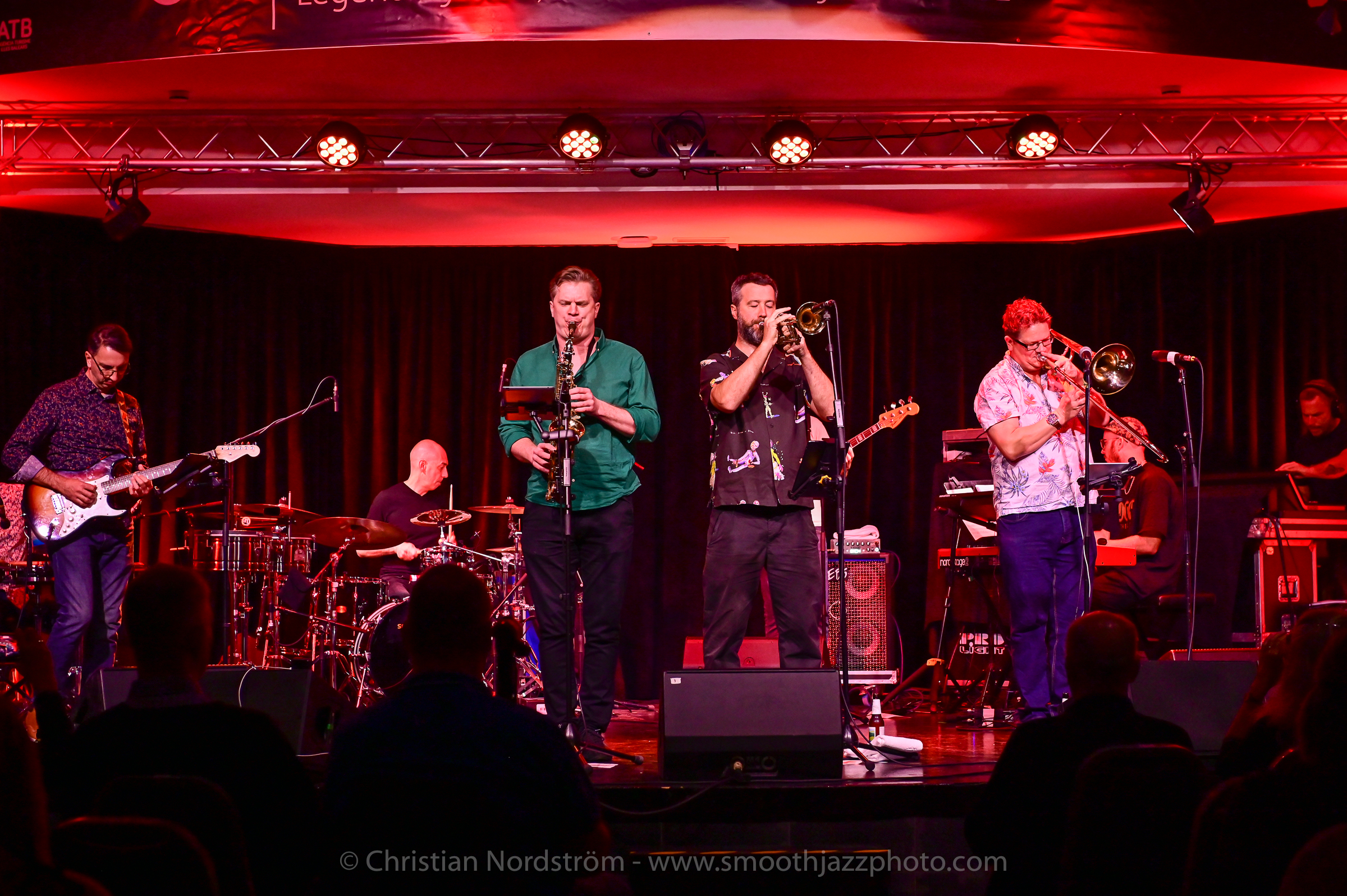 SJM2022 11 05 Downtothebone 002