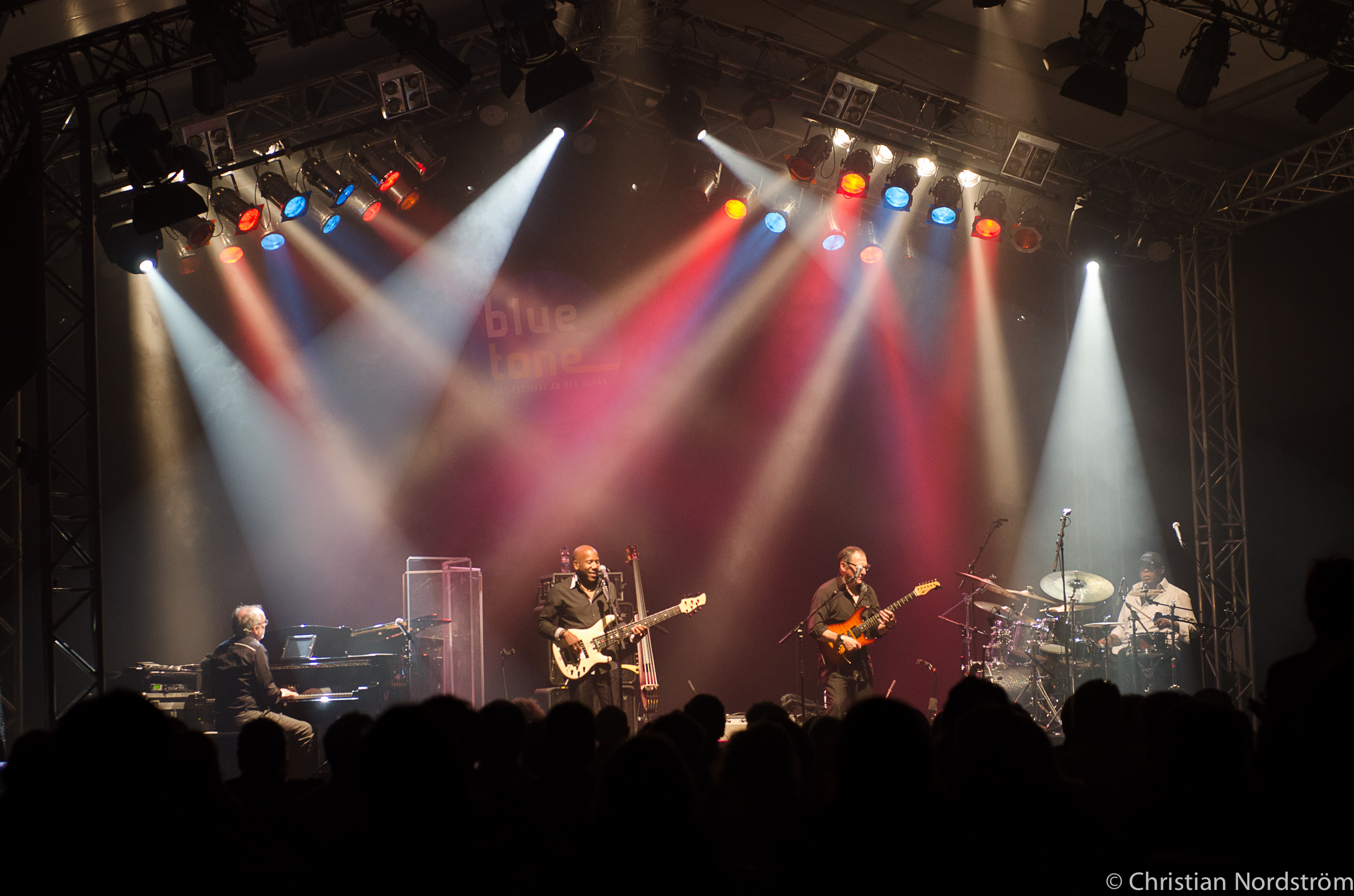 FourplayBlueTone2012 47