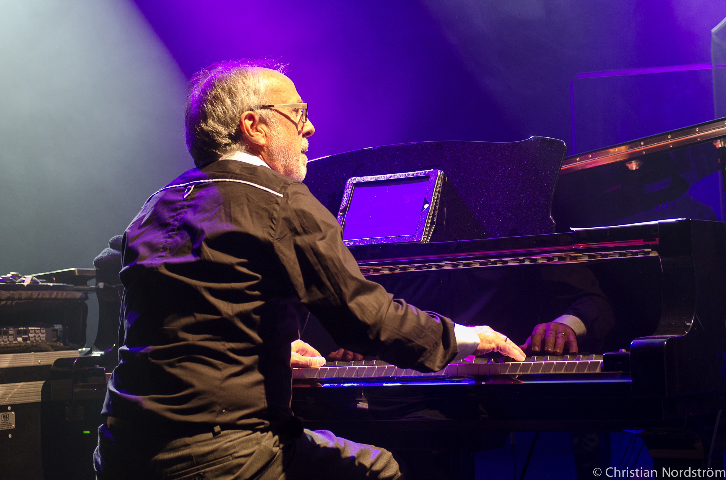 FourplayBlueTone2012 55