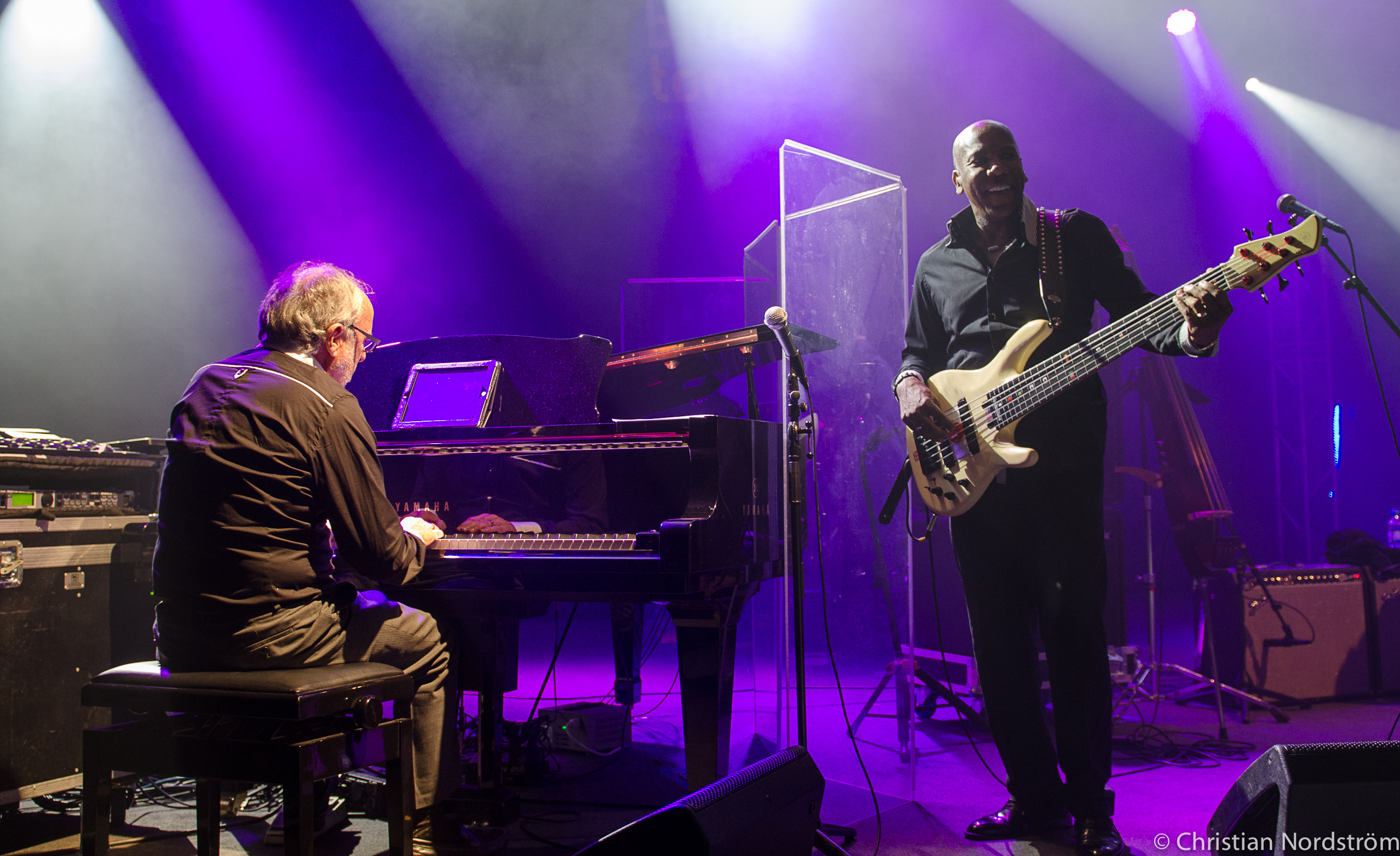 FourplayBlueTone2012 56