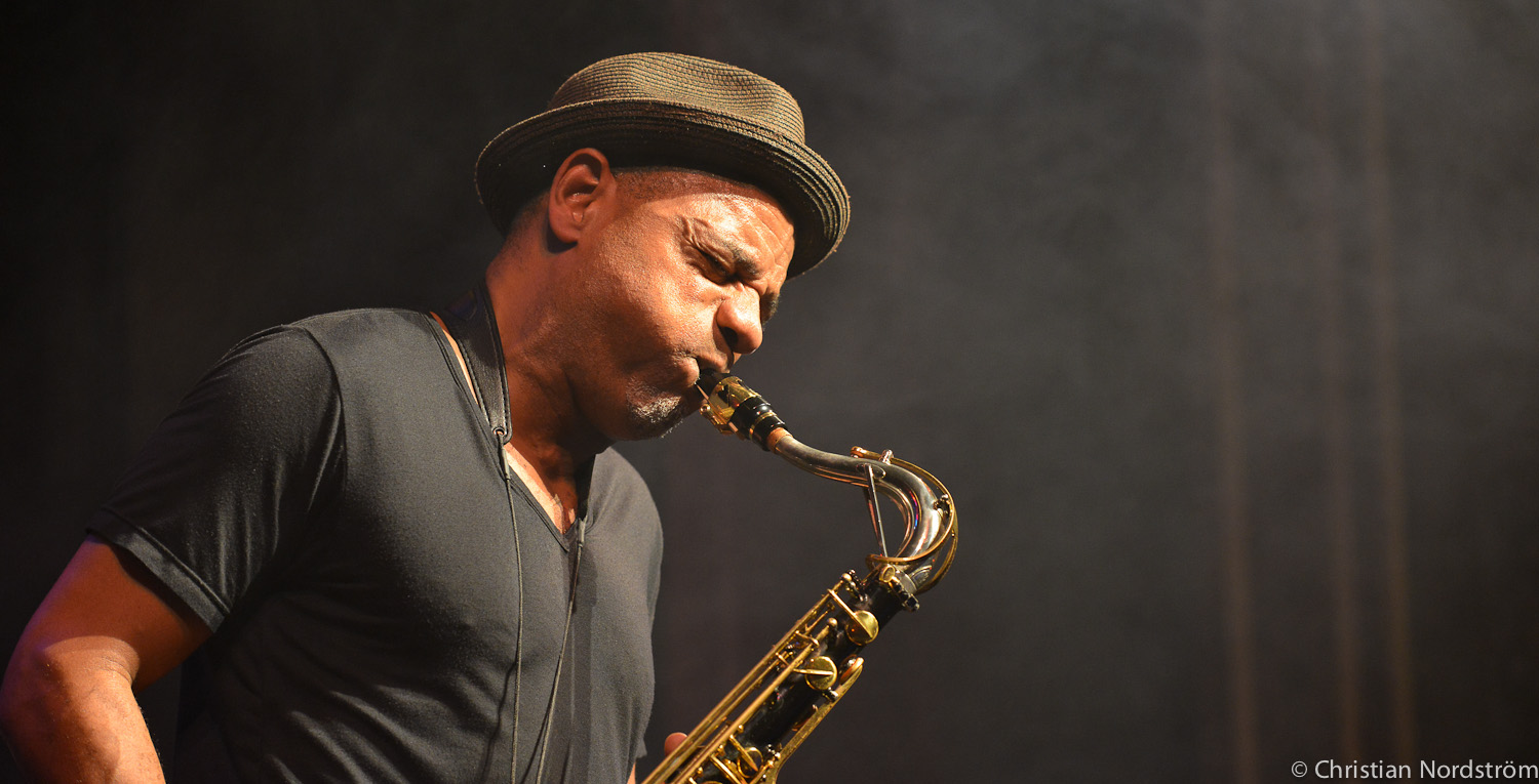 SJF2012 KirkWhalum 43