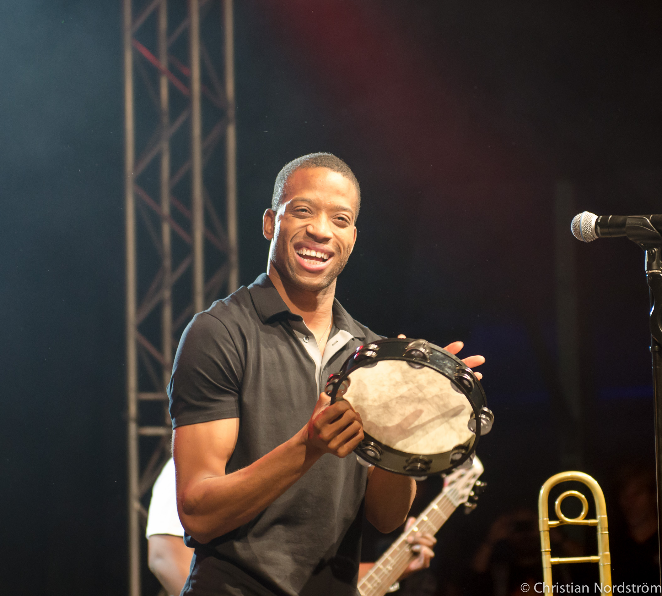 TromboneShortyBlueTone2012 23