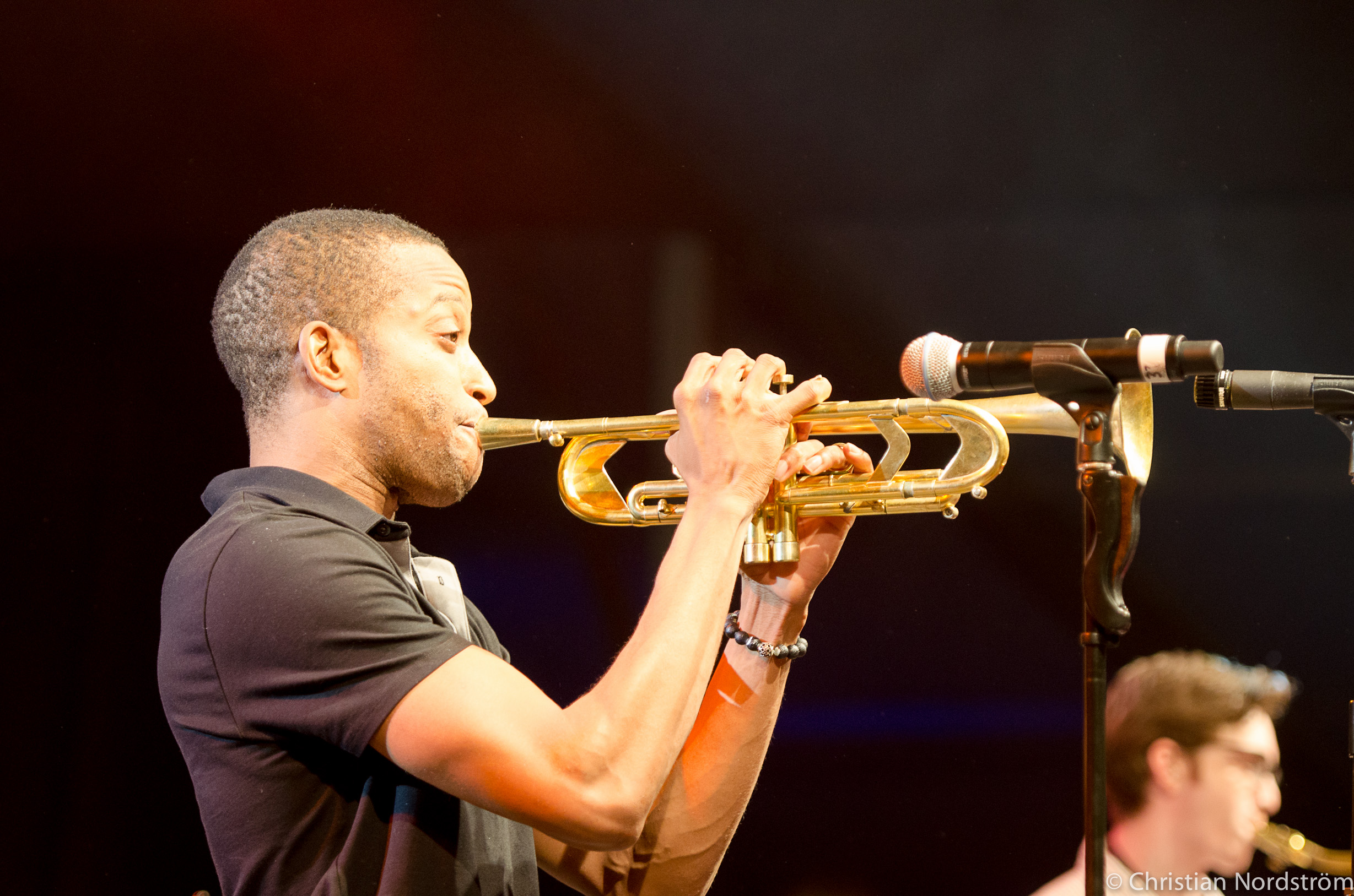 TromboneShortyBlueTone2012 27