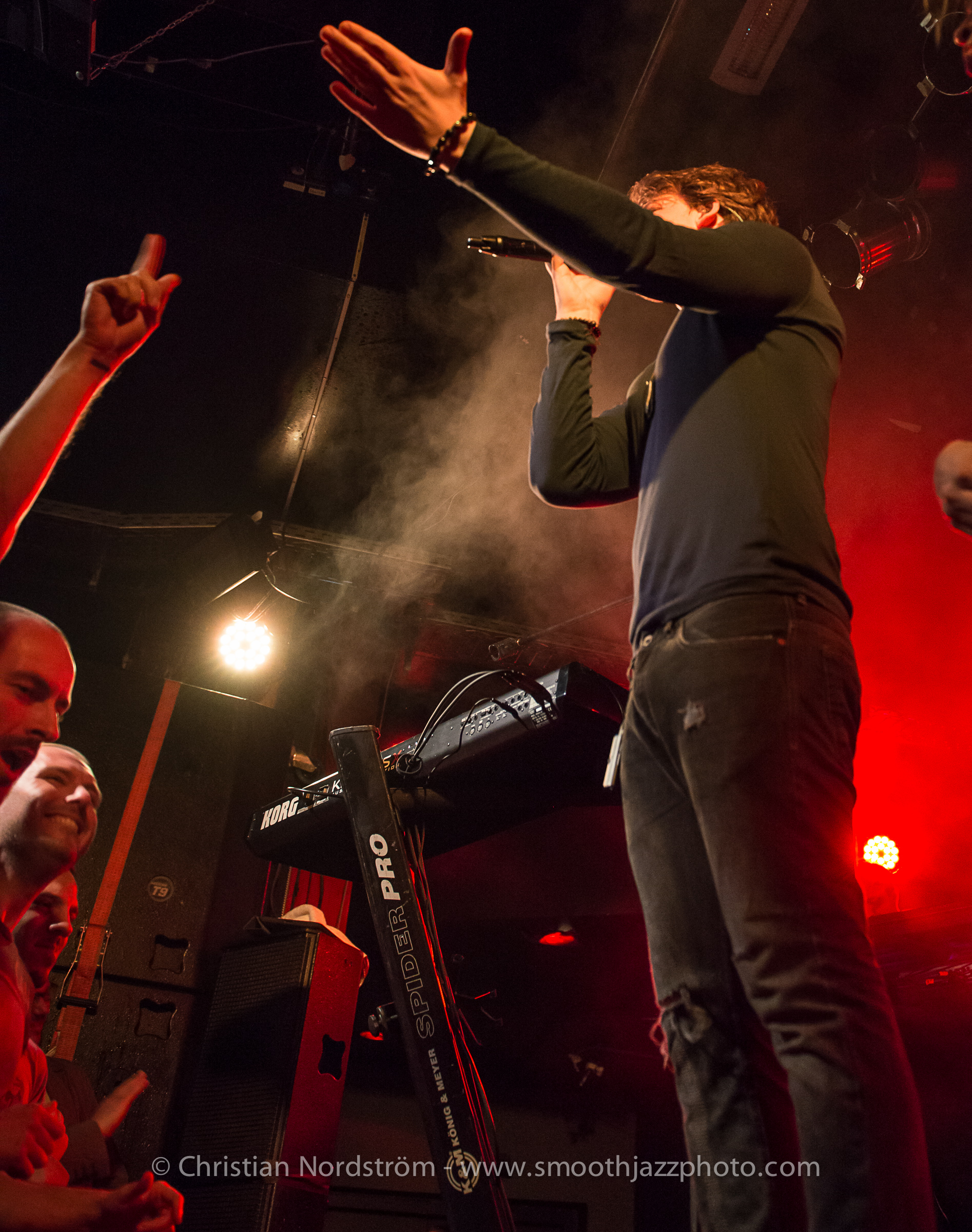 DirtyLoopsMunich 2014 064