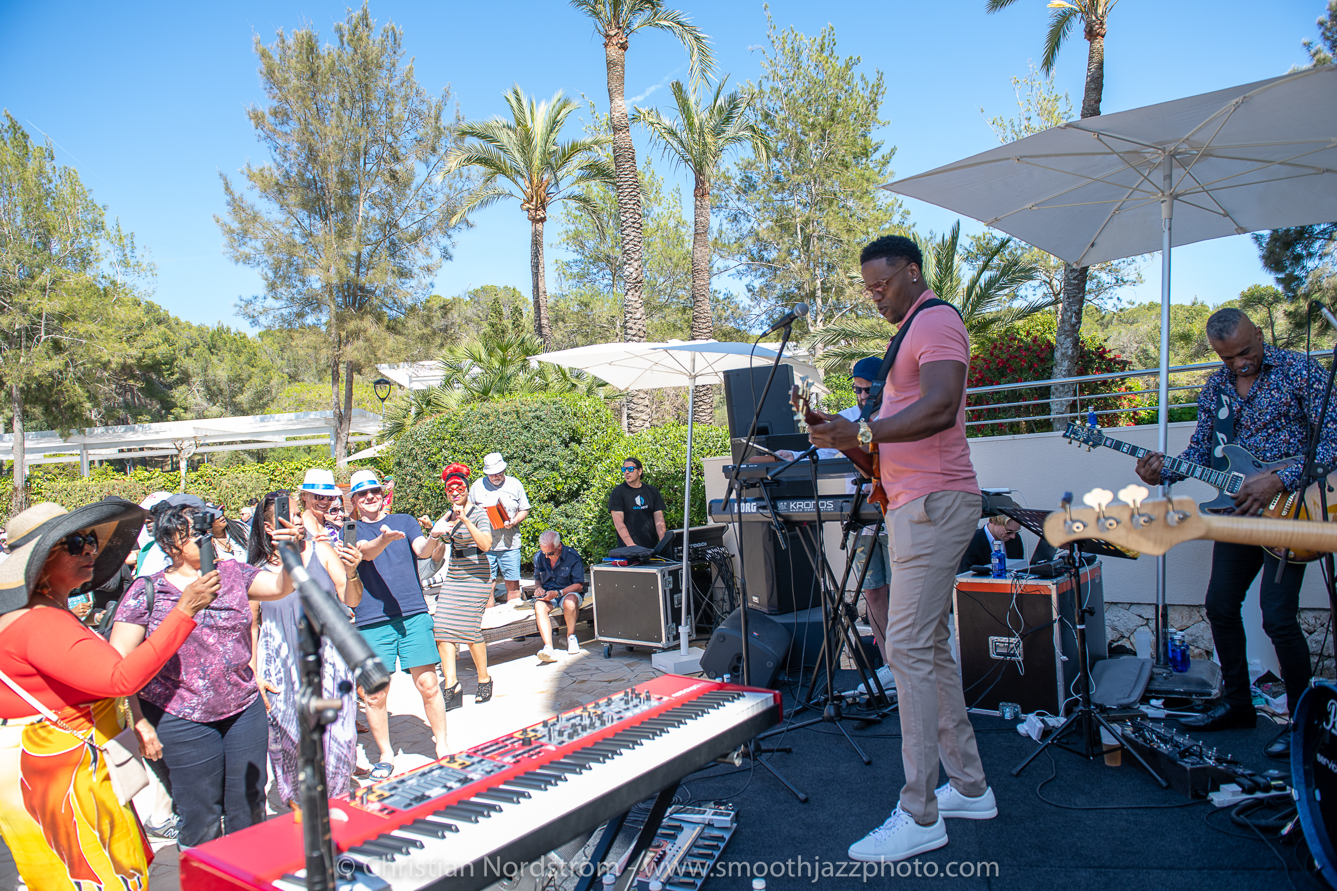 SJM2019 CoolbythePool1 039