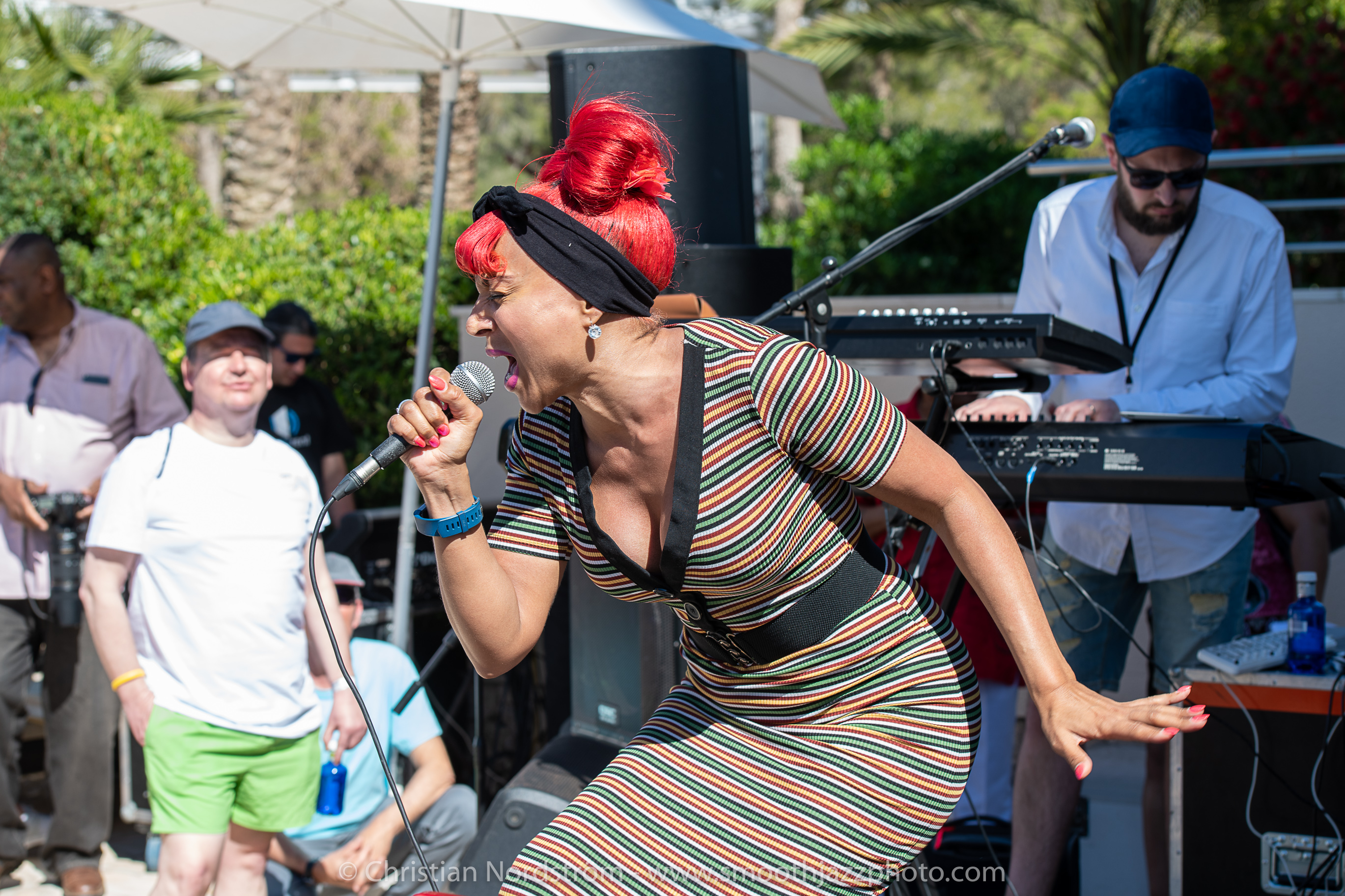 SJM2019 CoolbythePool1 086