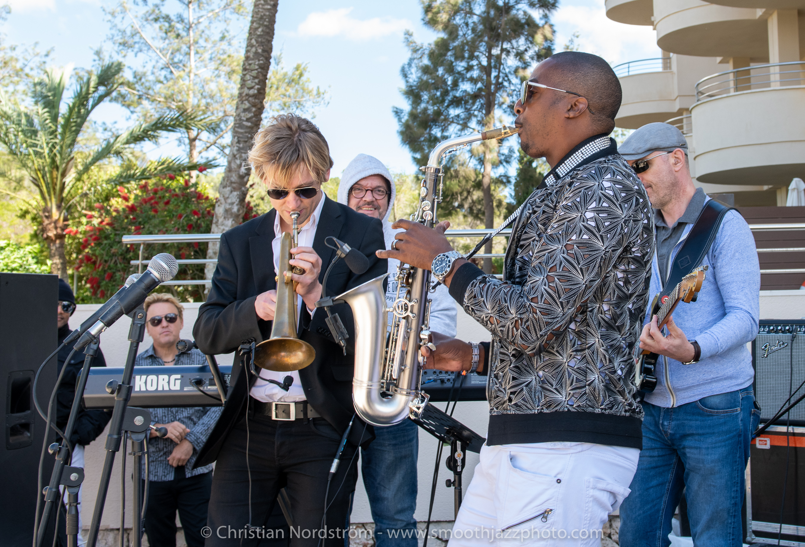 SJFM2019 CoolbythePool2 009