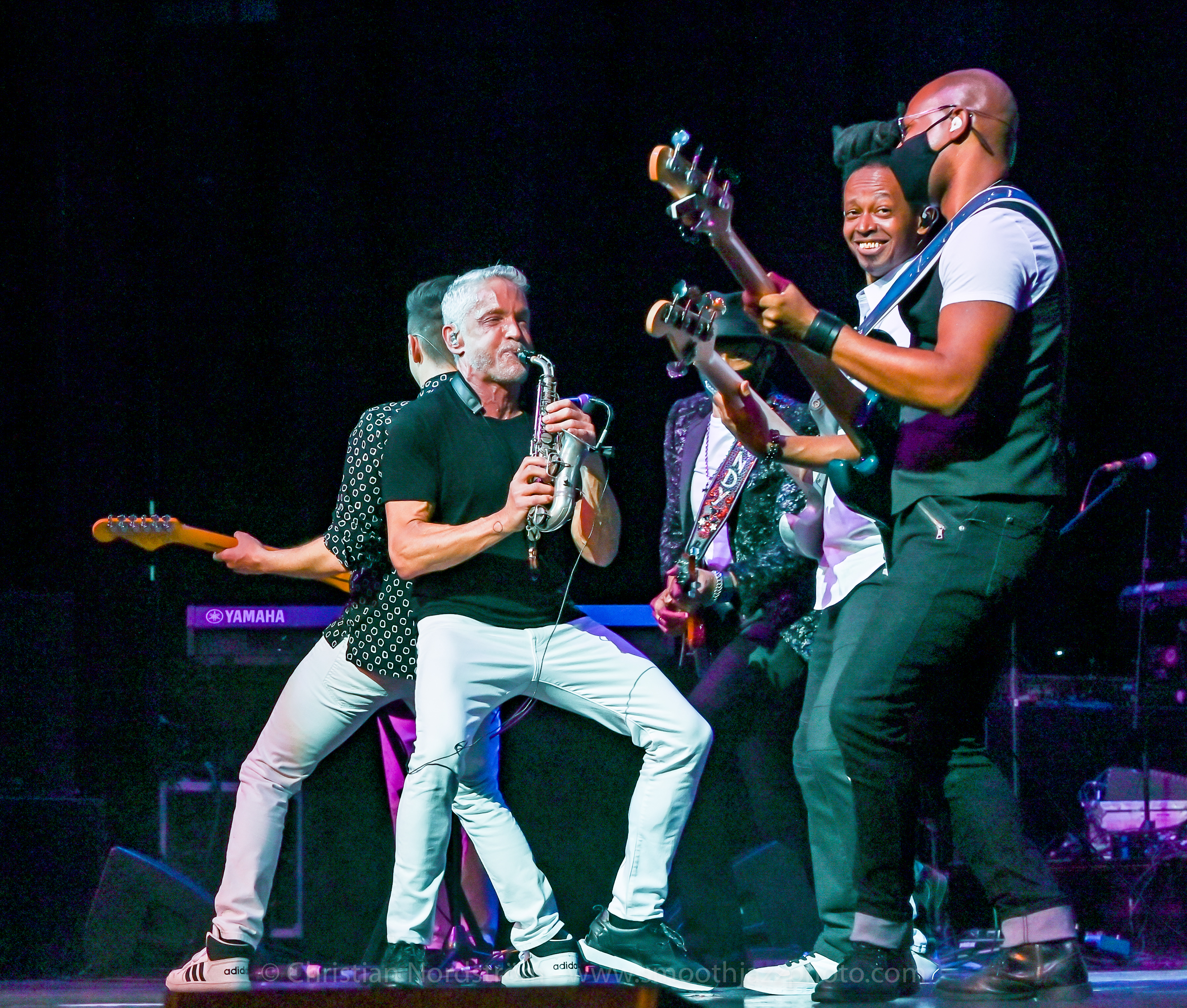 KozSummerhornWong 090