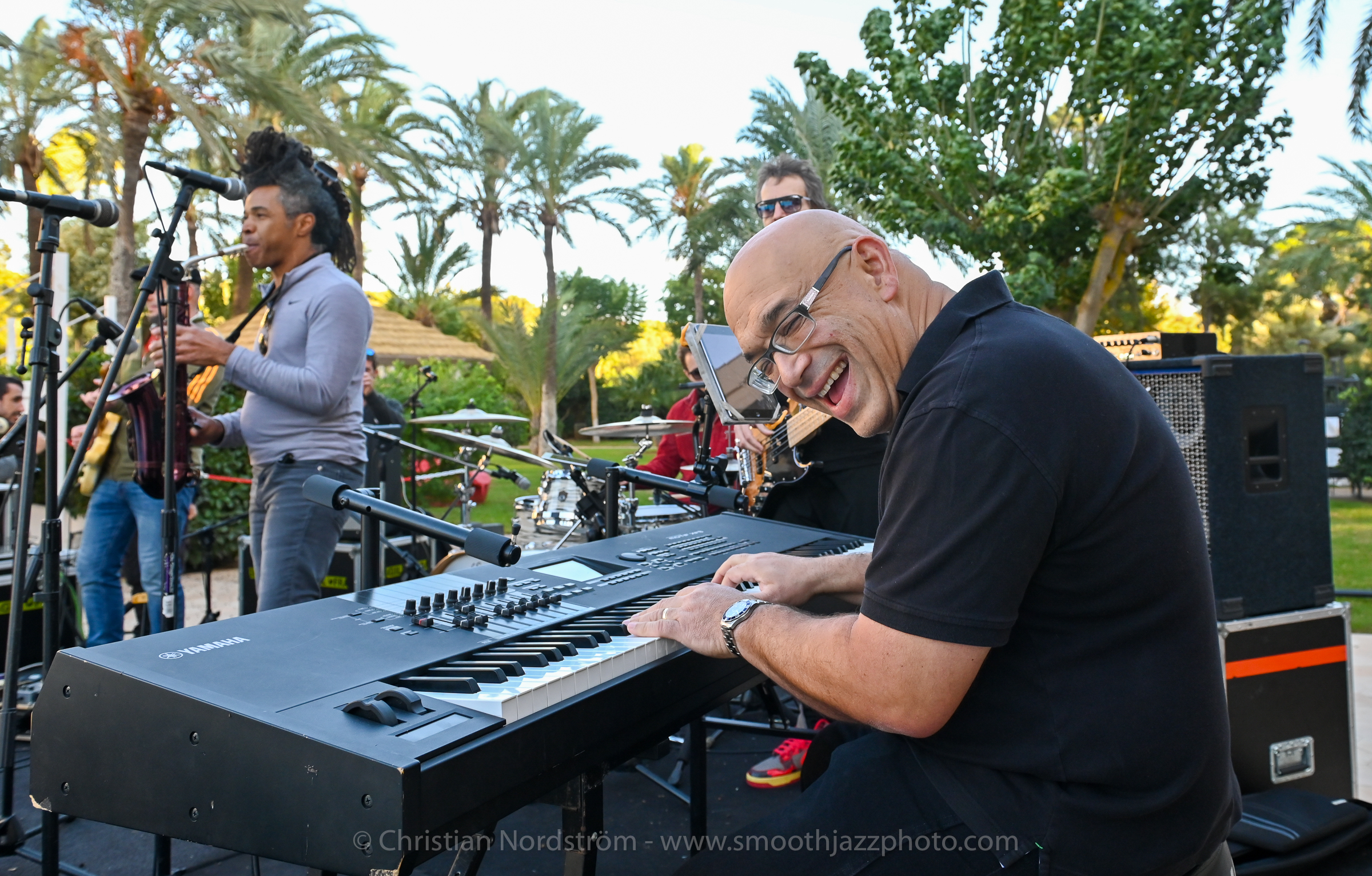 SJM2022 11 04 CoolbythePool 021