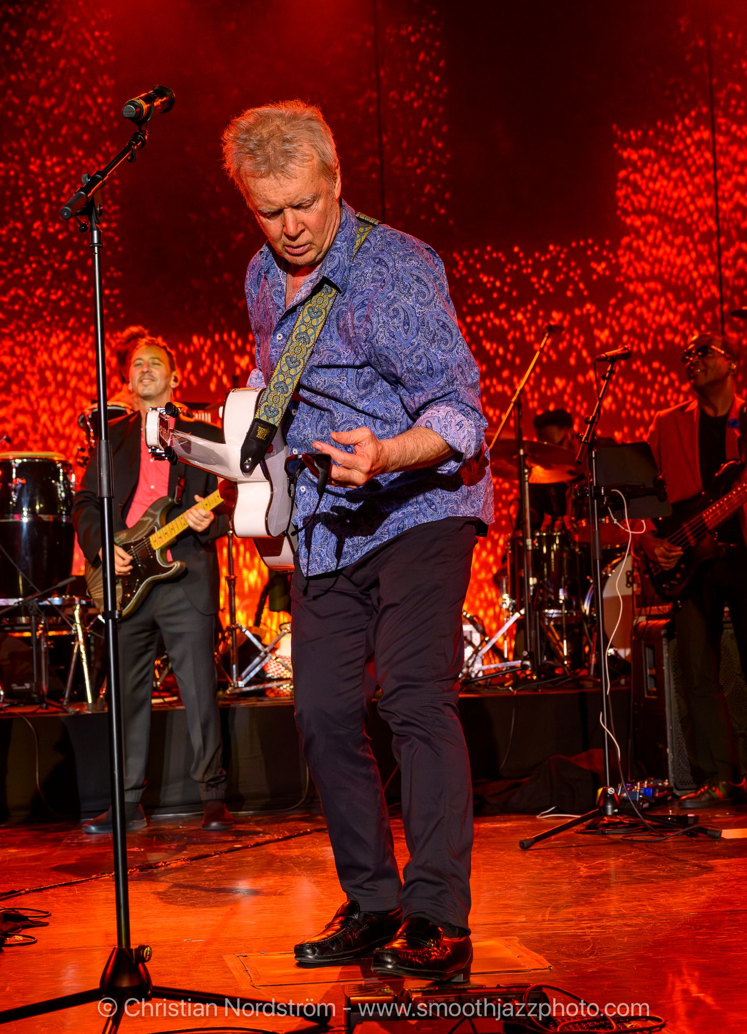 DK2025 WhiteIngalaKarukas 105