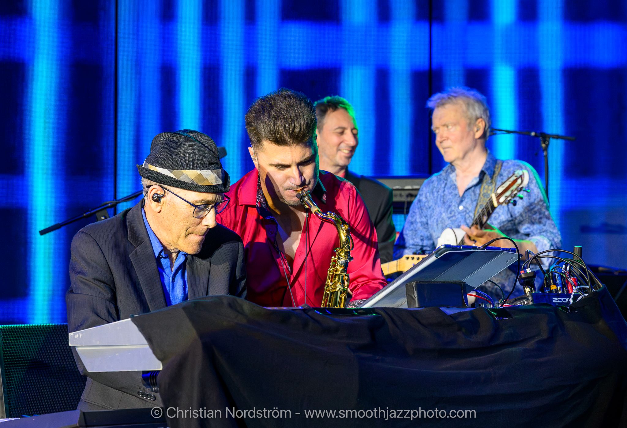 DK2025 WhiteIngalaKarukas 119