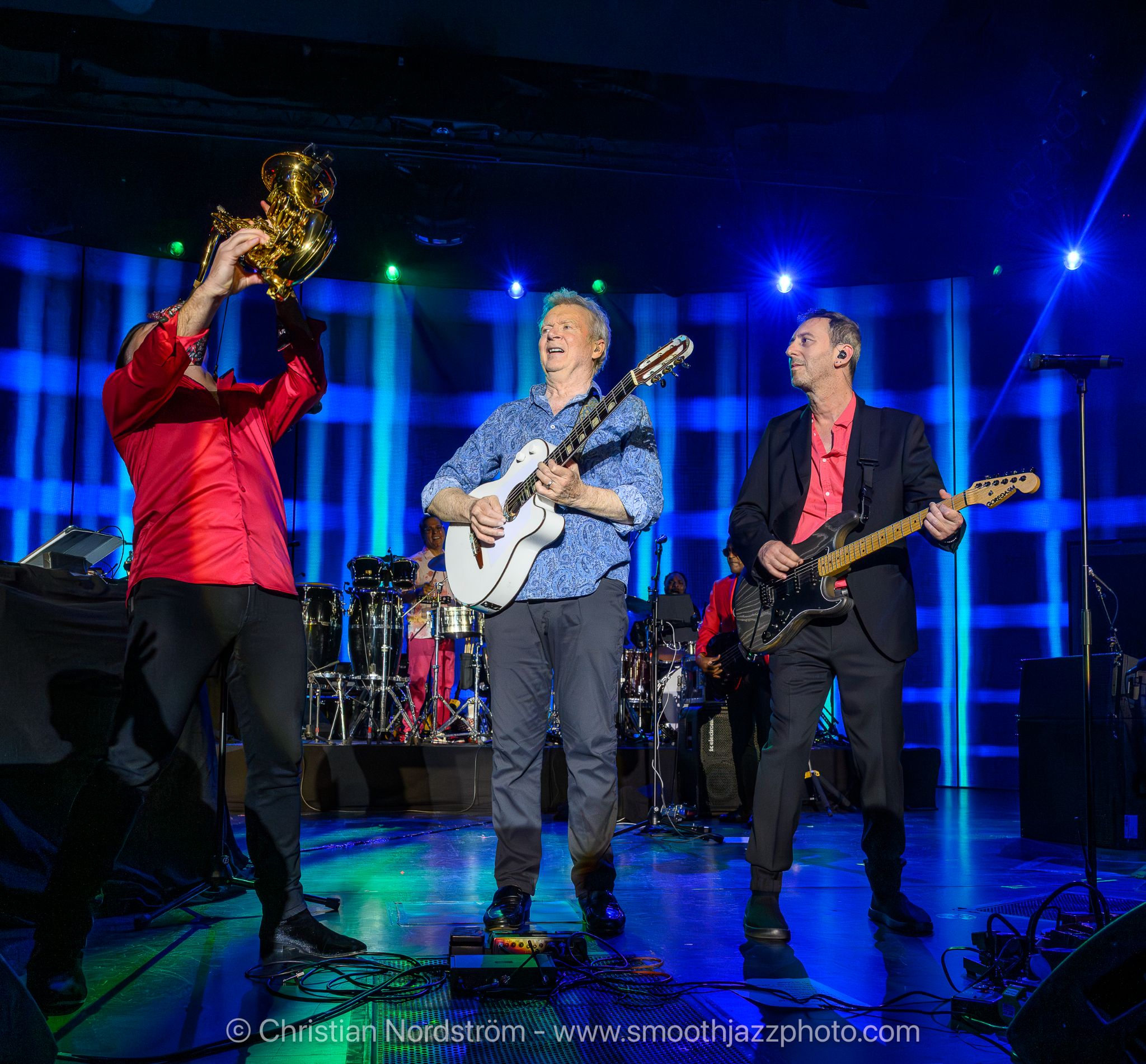 DK2025 WhiteIngalaKarukas 136