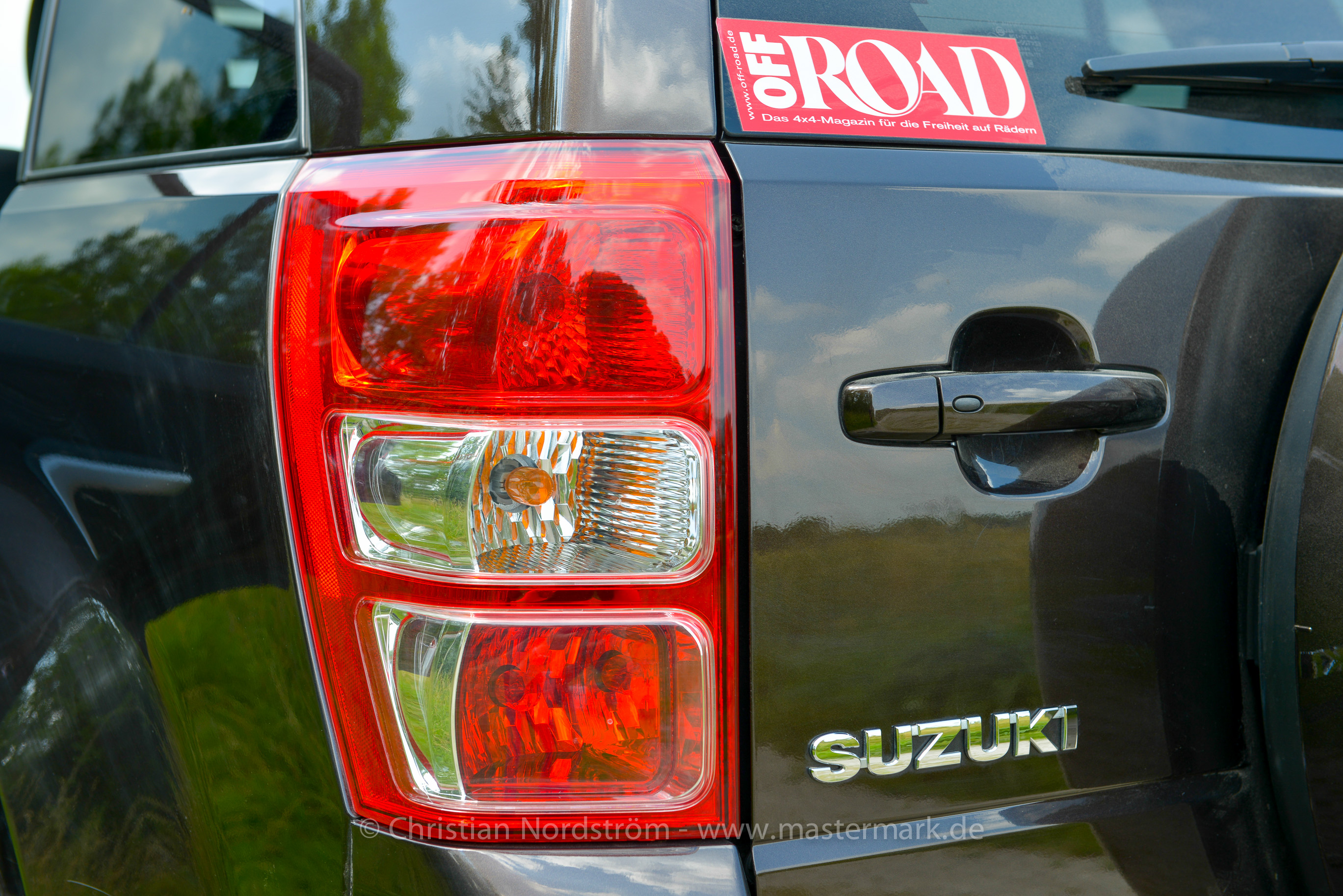 SUV SuzukiGrandVitara 019