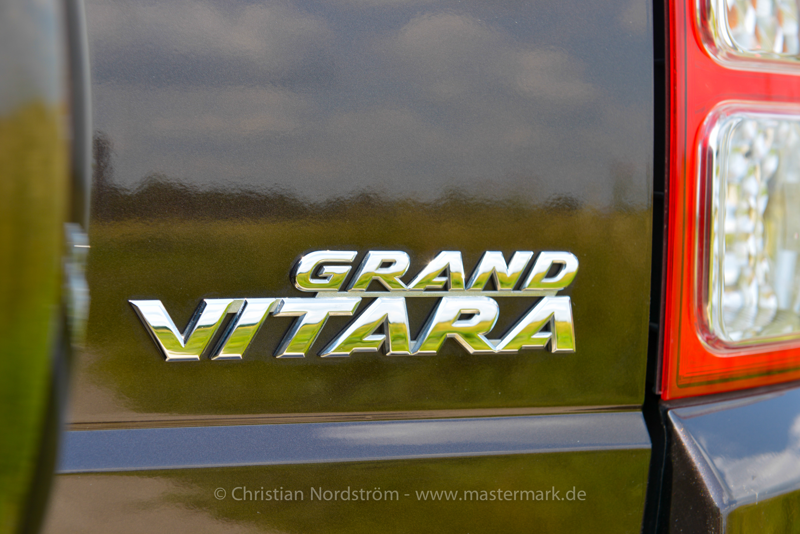 SUV SuzukiGrandVitara 025