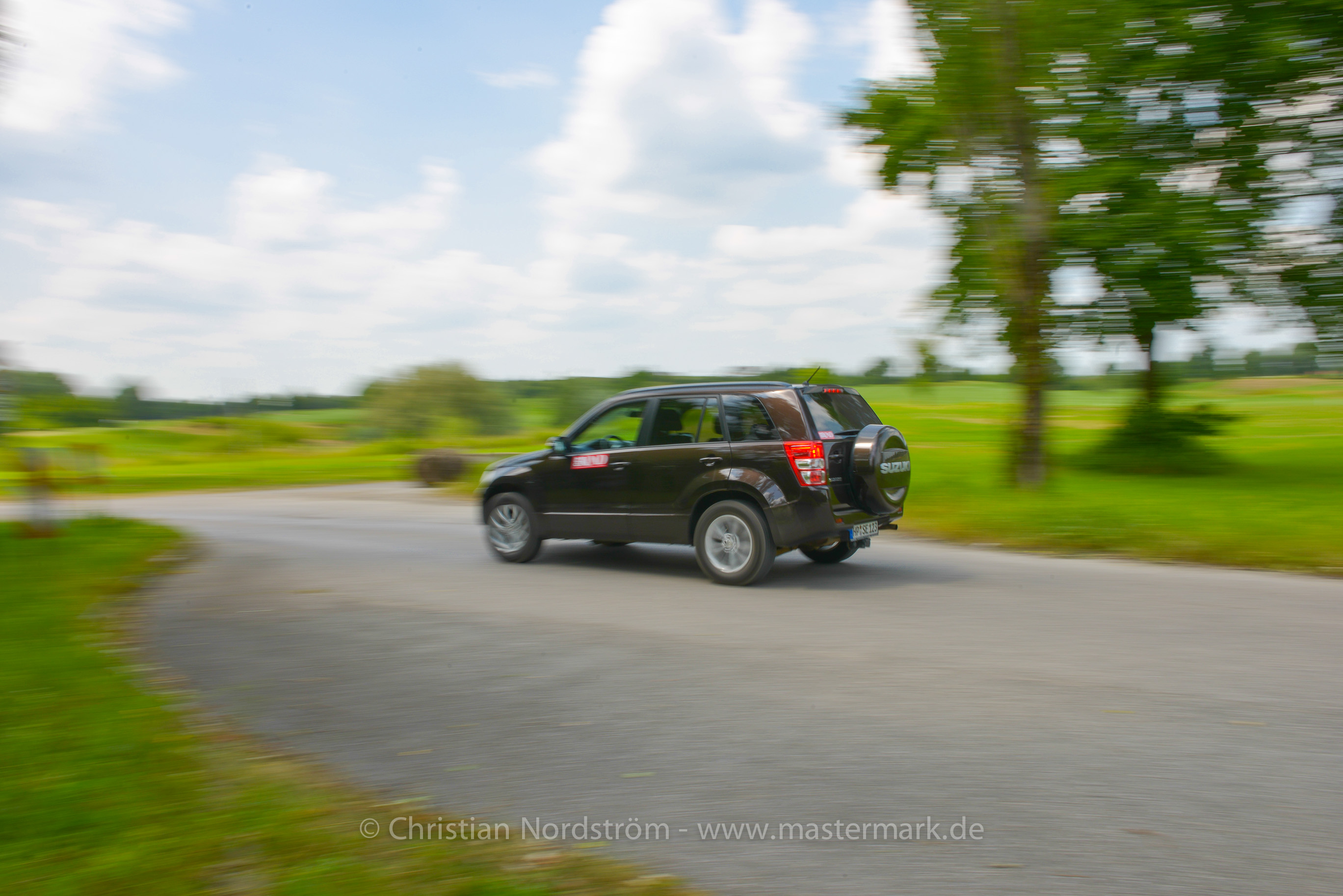 SUV SuzukiGrandVitara 109